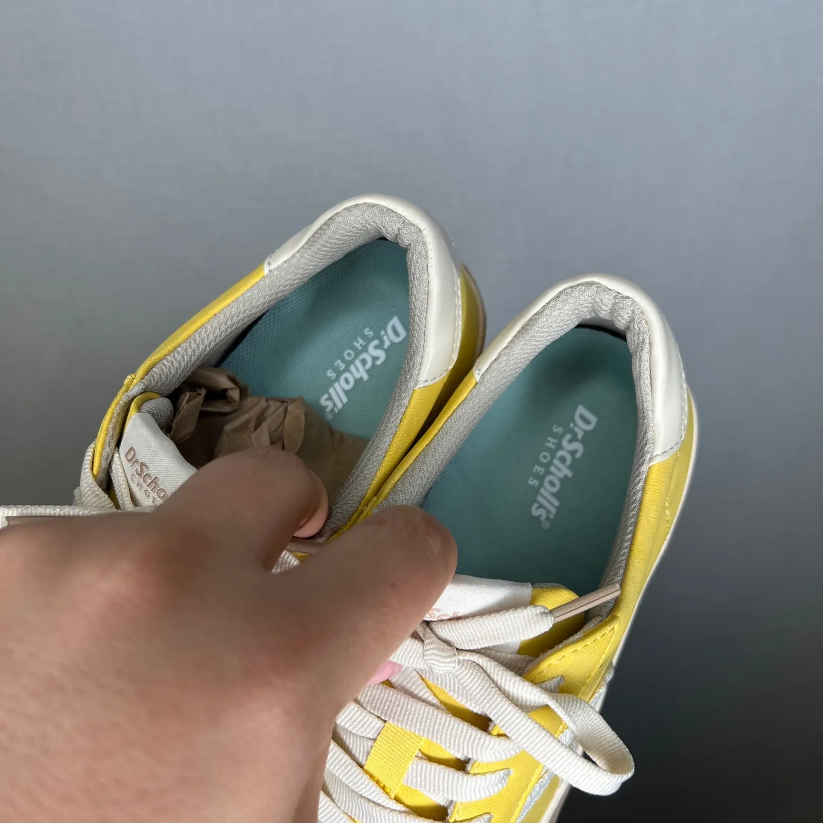 Dr‎ Scholls Size 6.5 Offline Sneaker Women's Mustard Yellow Casual Walking Shoes - Image 7