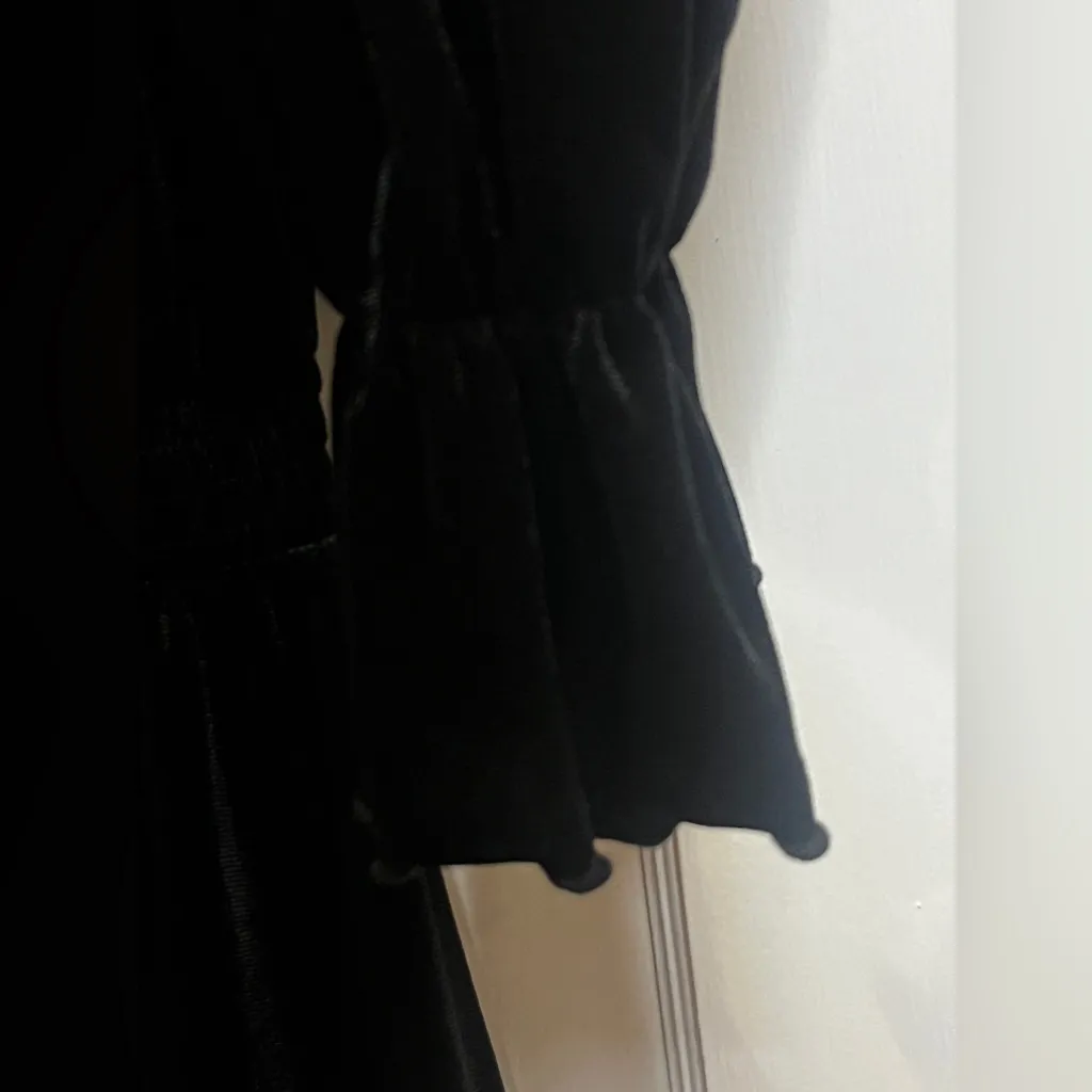 Cider black velvet mini dress white lace collar and faux pearl buttons Size S - Image 5