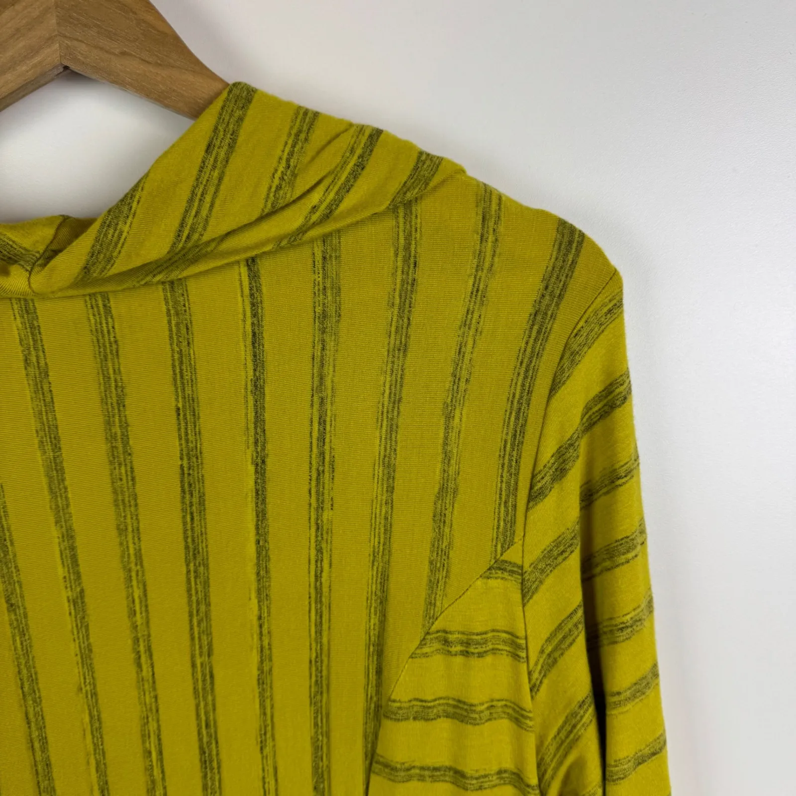 Ali Miles Striped Cowl Neck Tunic‎ Top Sz Medium Mustard Yellow Artsy Boho Comfy - Image 3