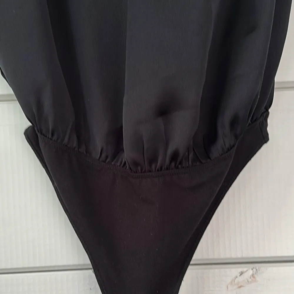 Abercrombie & Fitch Black Lace Bodysuit XS - Image 6