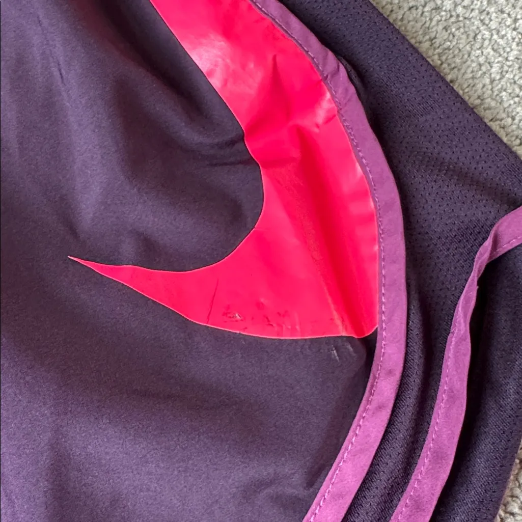 Nike Tempo Running Shorts SIZE L - Image 2