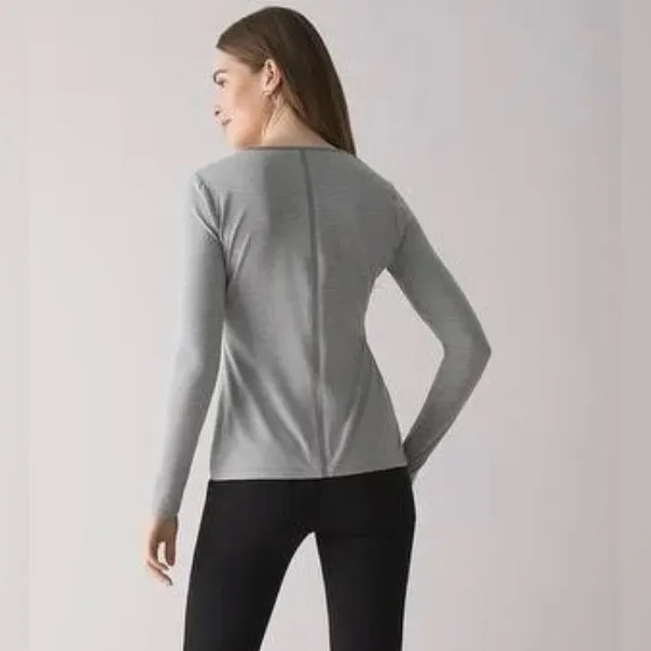 White House Black Market Light Gray V-Neck Long Sleeve Top - Image 3