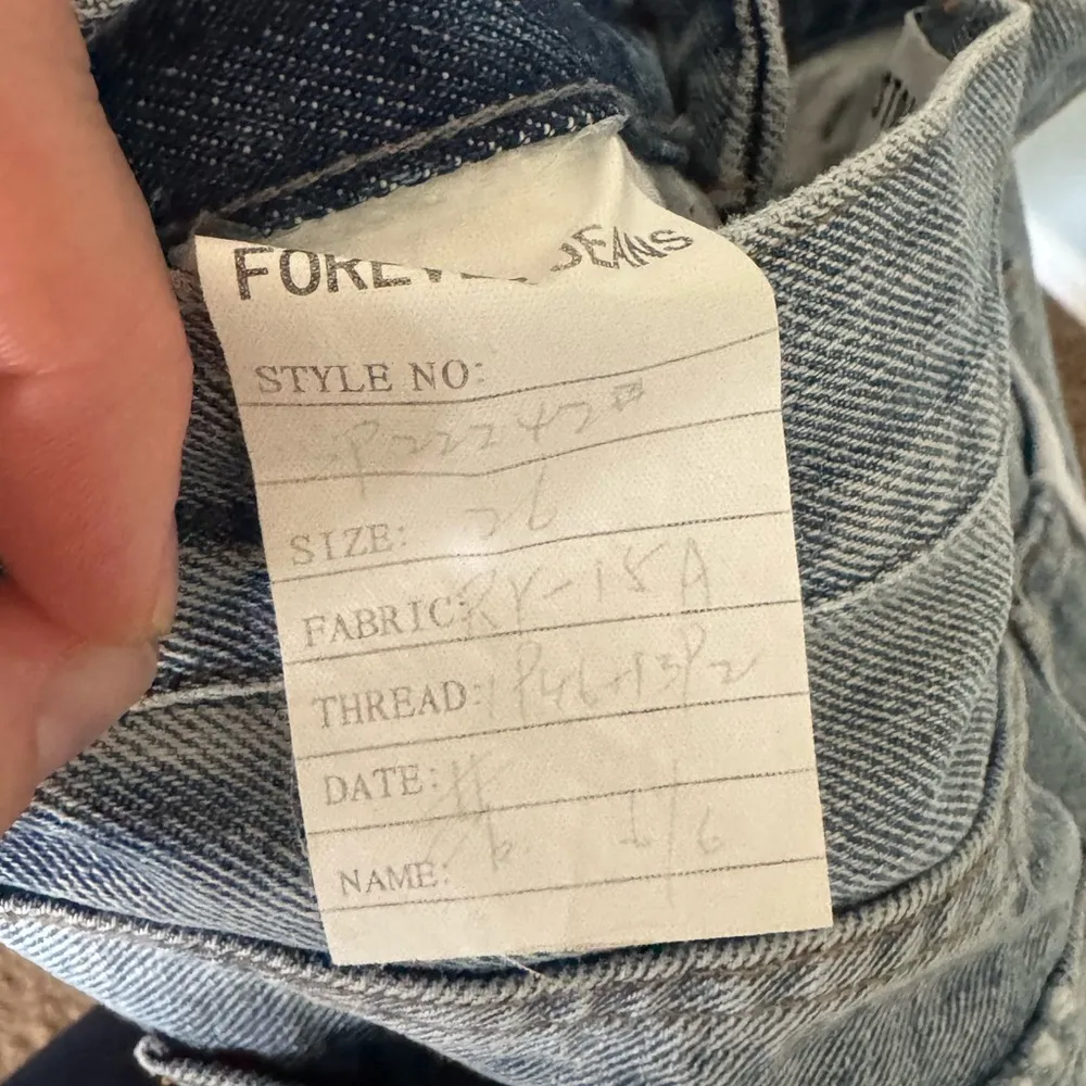 NWT  Cassie High Rise Straight denim in Paloma Distressed Sz 26 fits 29” - Image 10