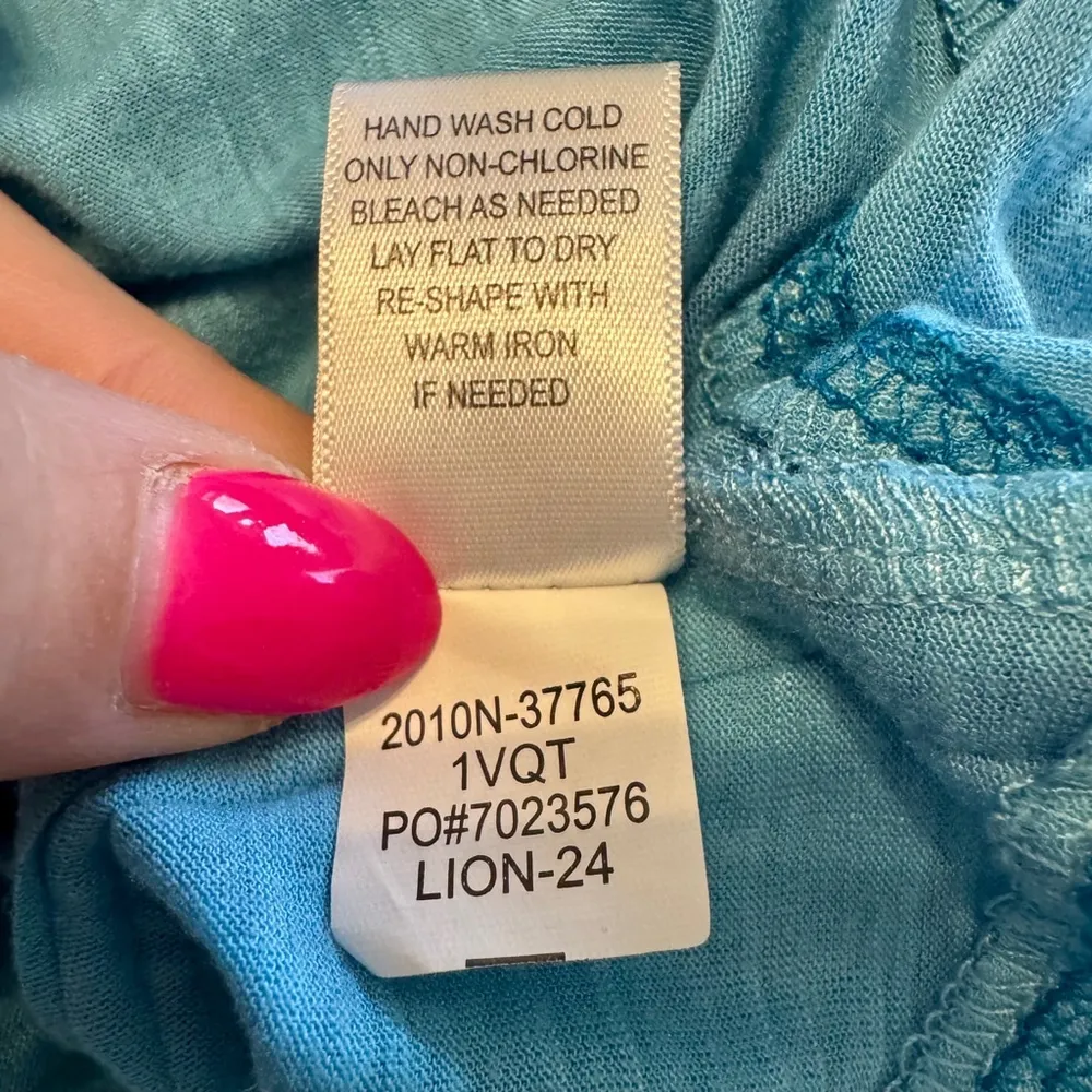 Women's Live and Let Live Top Size S Blue Beaded Screenprinted Feather - Image 6