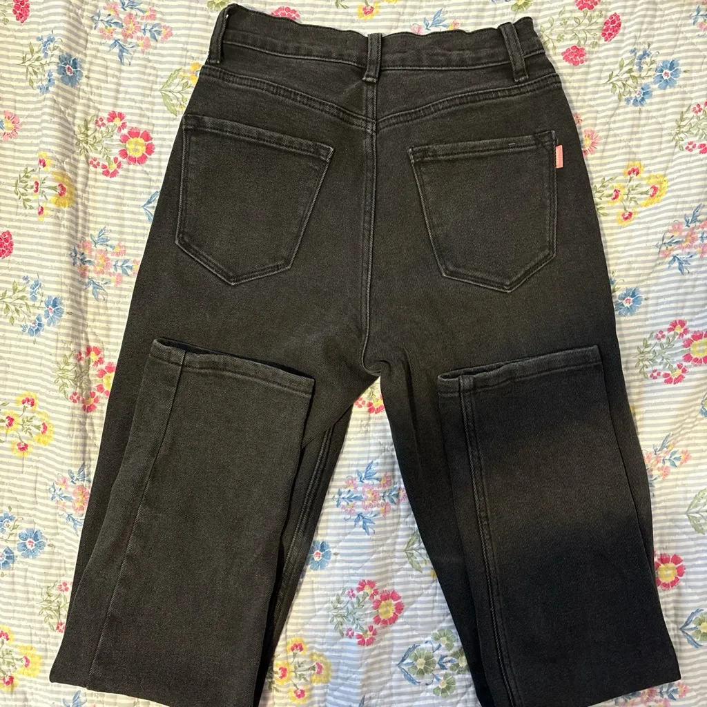 Women's Black Straight Leg Jeans Size 25 - Image 4