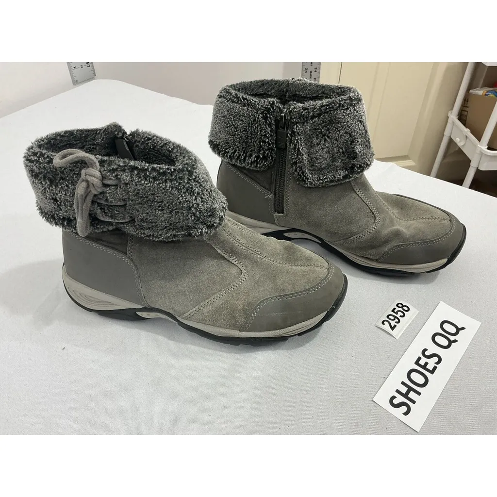 Womans Easy Spirit Explore 24 Elementa 7.5 Gray Suede Zip Up Ankle Boots NWOT - Image 2
