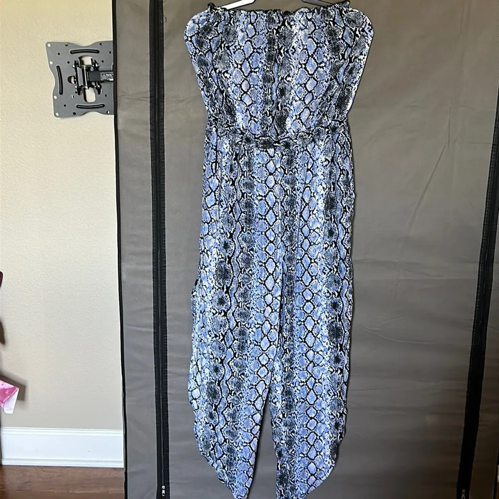 NWT Tube jumpsuit cover up - Image 4