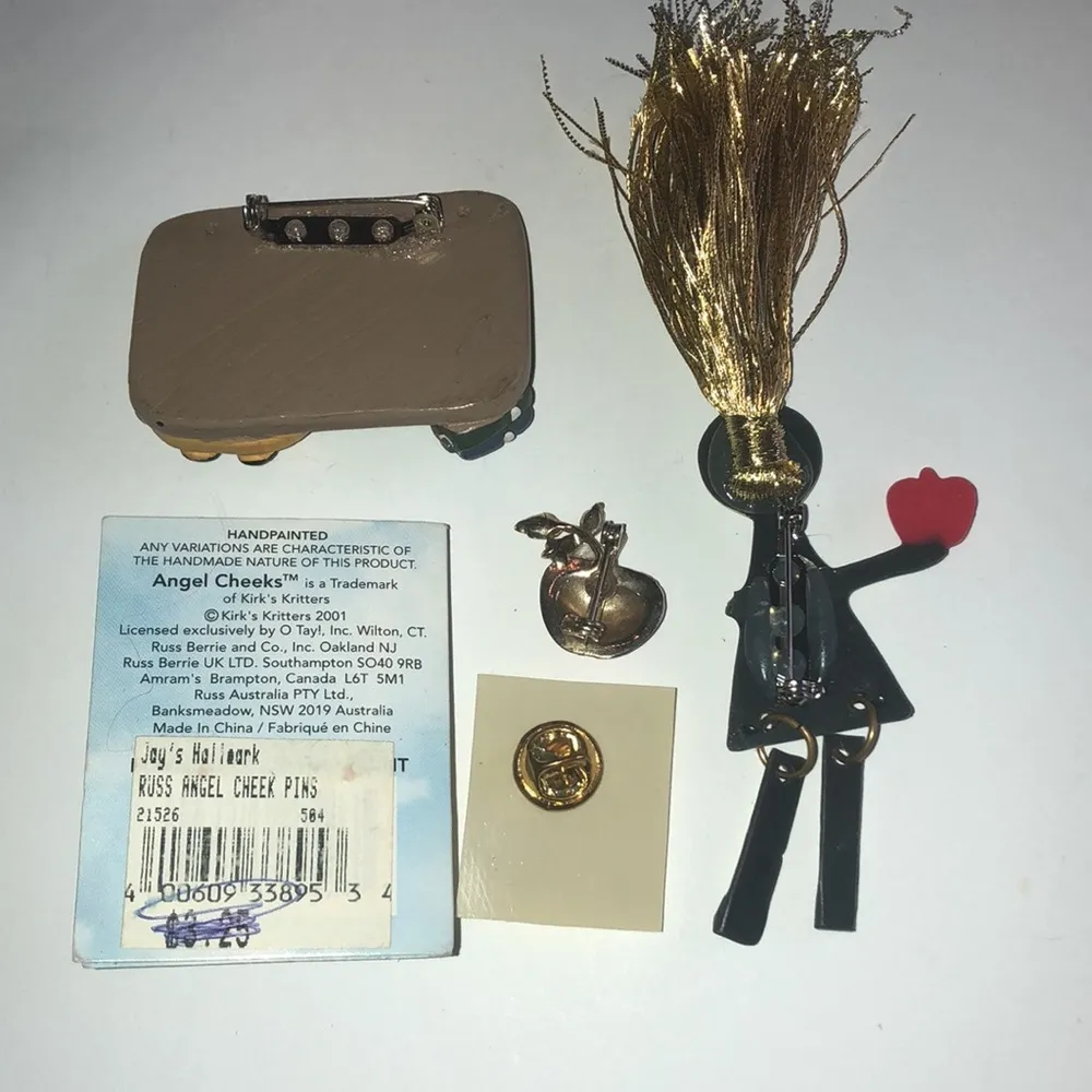 Lot of 5 Teacher School Apple Teacher Appreciation Brooches Pins - Image 8