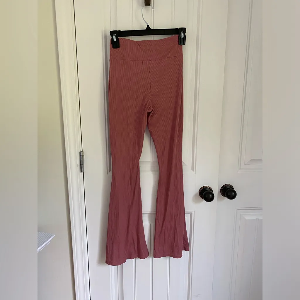 Womens flared ribbed leggings. Size XS - Image 2
