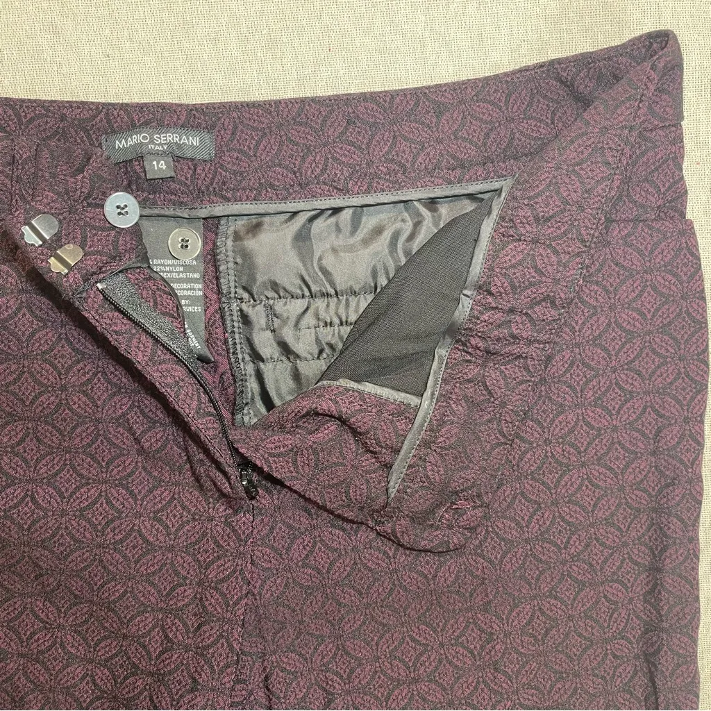 Mario Serrani | Maroon & Black Medallion Pattern Straight Leg Pants | Size 14 - Image 4