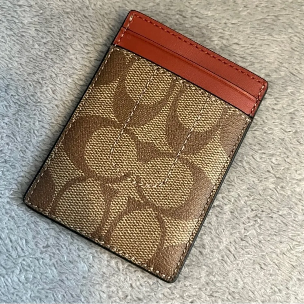 Coach tan and orange signature pattern mini wallet NWOT - Image 2