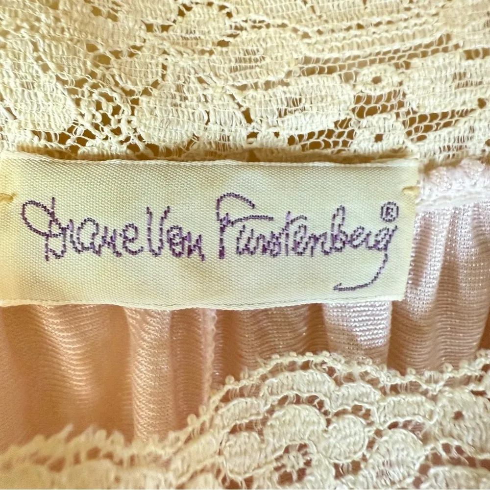 VTG Diane Von‎ Furstenberg Vintage Nightgown Dressing Gown Medium Pink Lace - Image 3