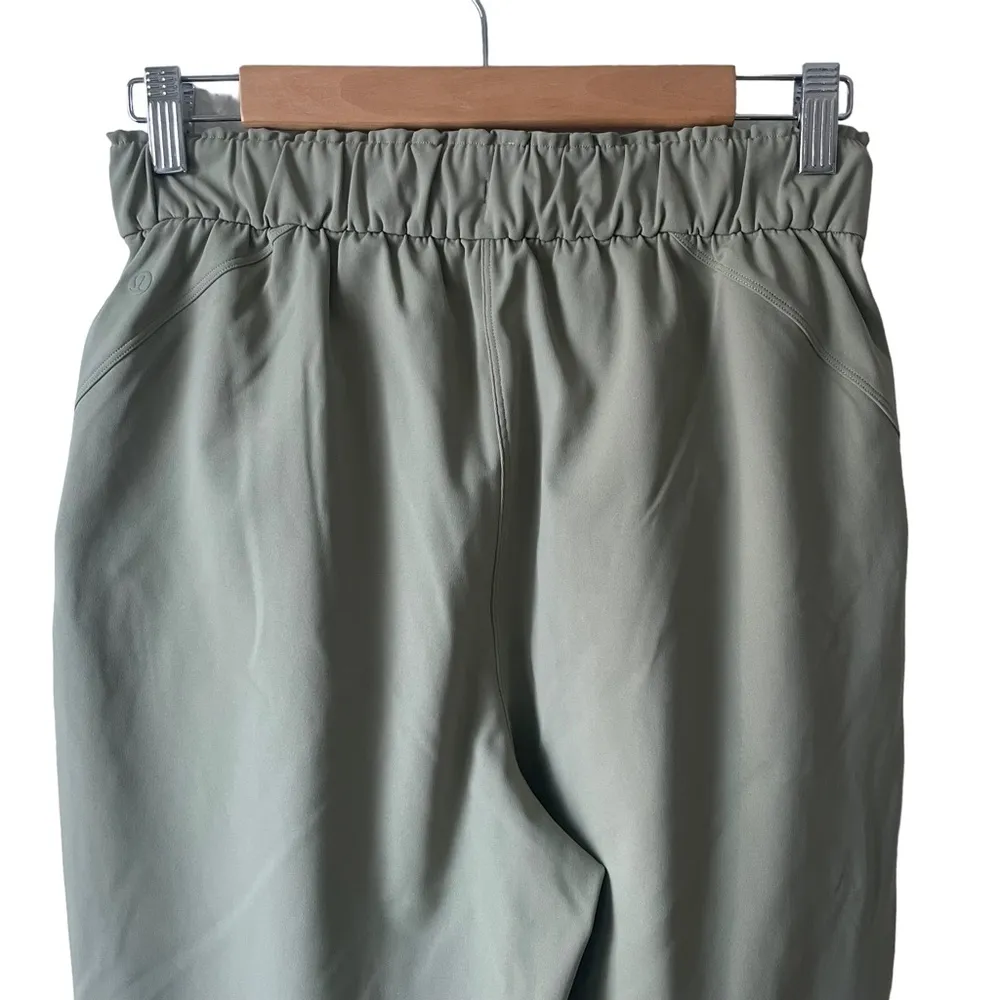 Lululemon Keep Moving Pant 7/8 High-Rise Rosemary Green Size 6 W5DFGS - Image 5