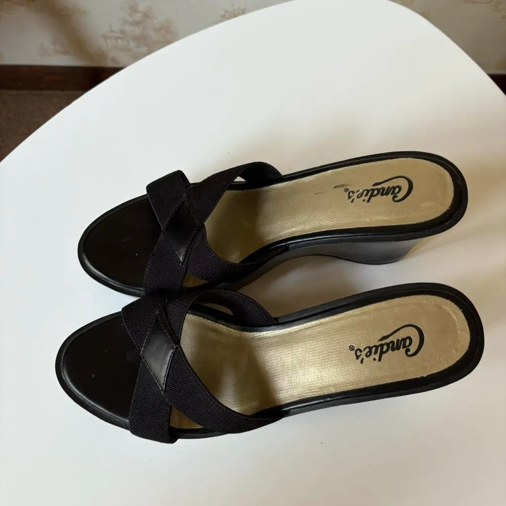 Vintage Y2K Candie’s black platform wedge heel slip on sandals women’s size 9 US - Image 4