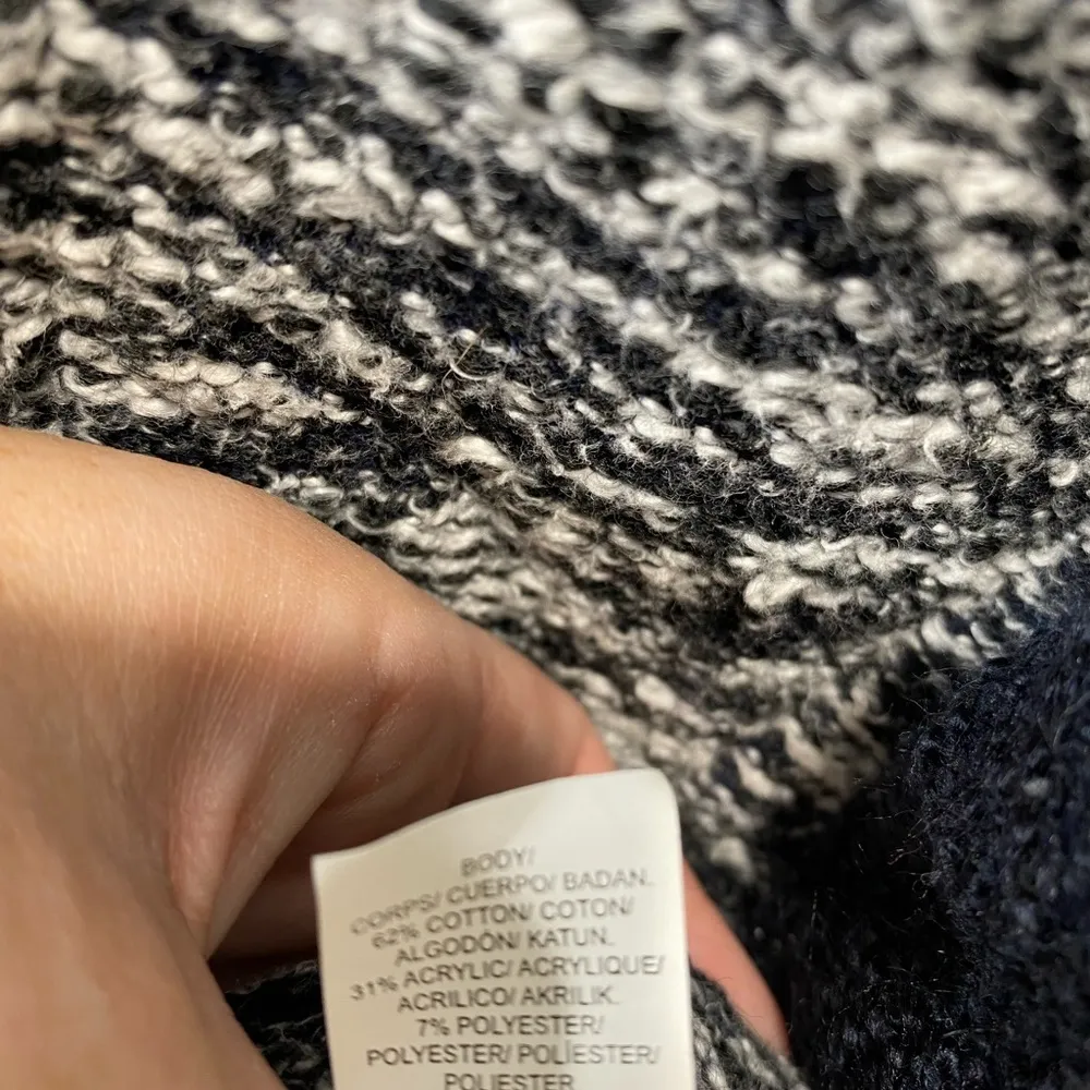 Lucky Lotus XL sweater Blue - Image 10