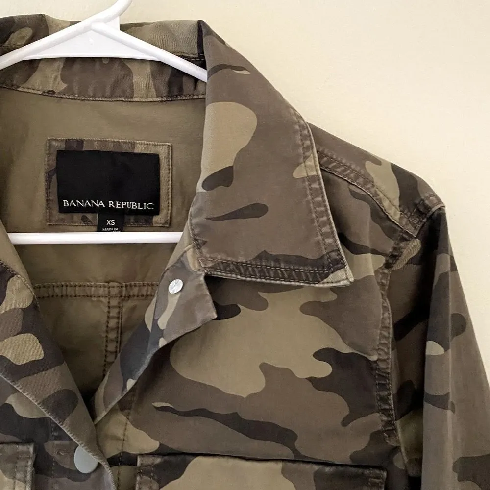 Banana Republic green and brown camo design jean jacket w/ pockets grunge army - Image 2