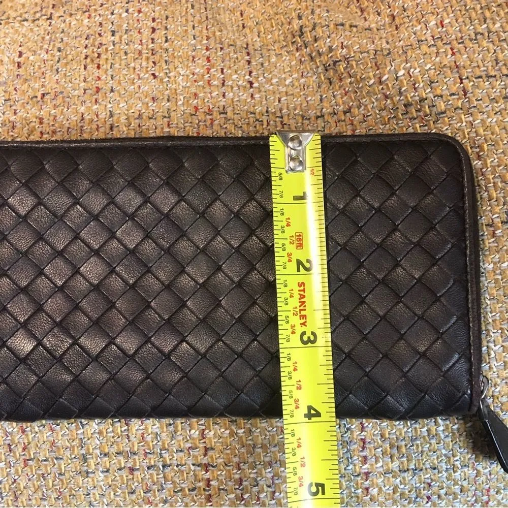 BOTTEGA VENETA Brown Intrecciato Weave Lambskin Full Zip Long Wallet Clutch - Image 8