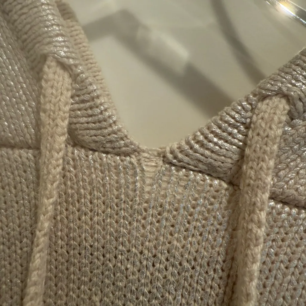 EVEREVE Aspen Metallic Silver Oatmeal Knit Hoodie Pullover Sweater size Small - Image 8