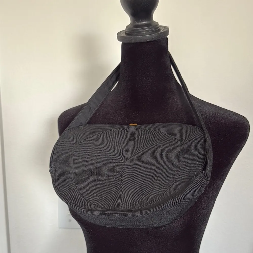 Vintage Black Woven Shoulder Bag with Crescent Shape - Image 15