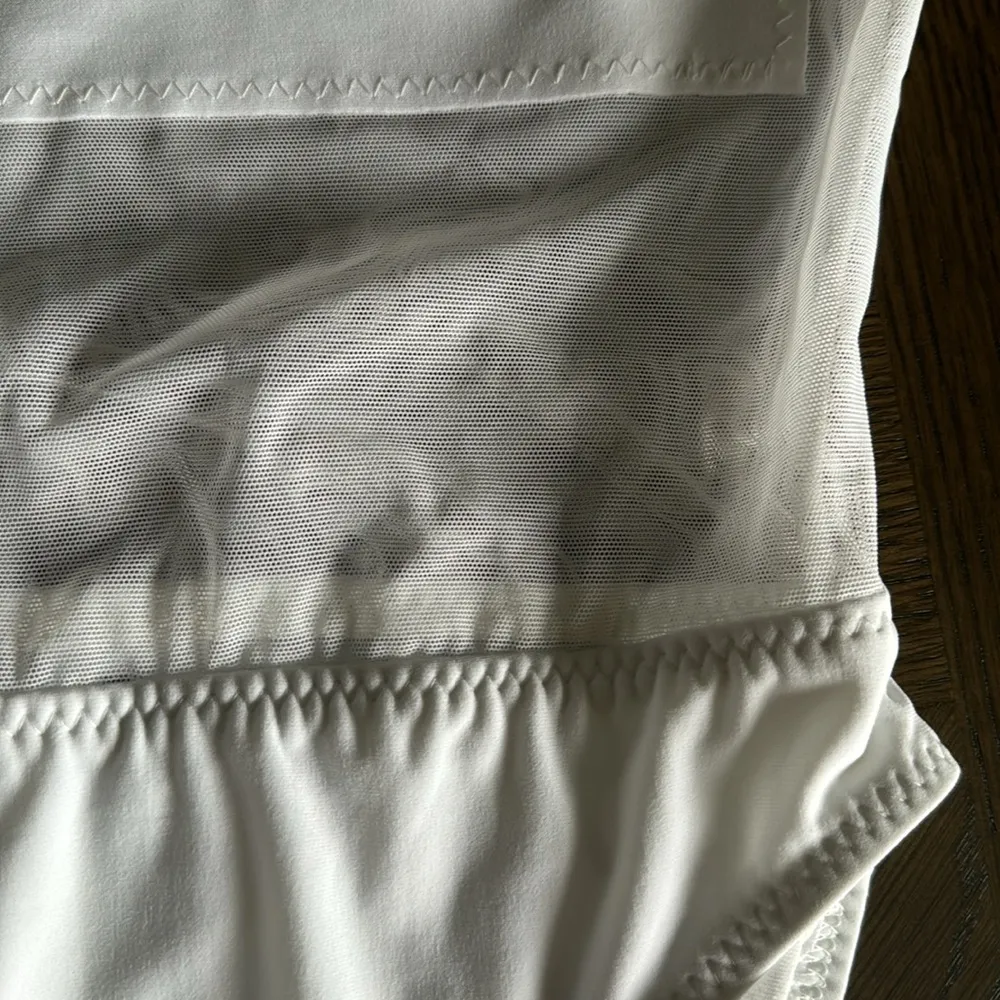 Norma Kamali Dash Dash Mesh Inset One-Piece Swimsuit, Size Medium, $195 - Image 8