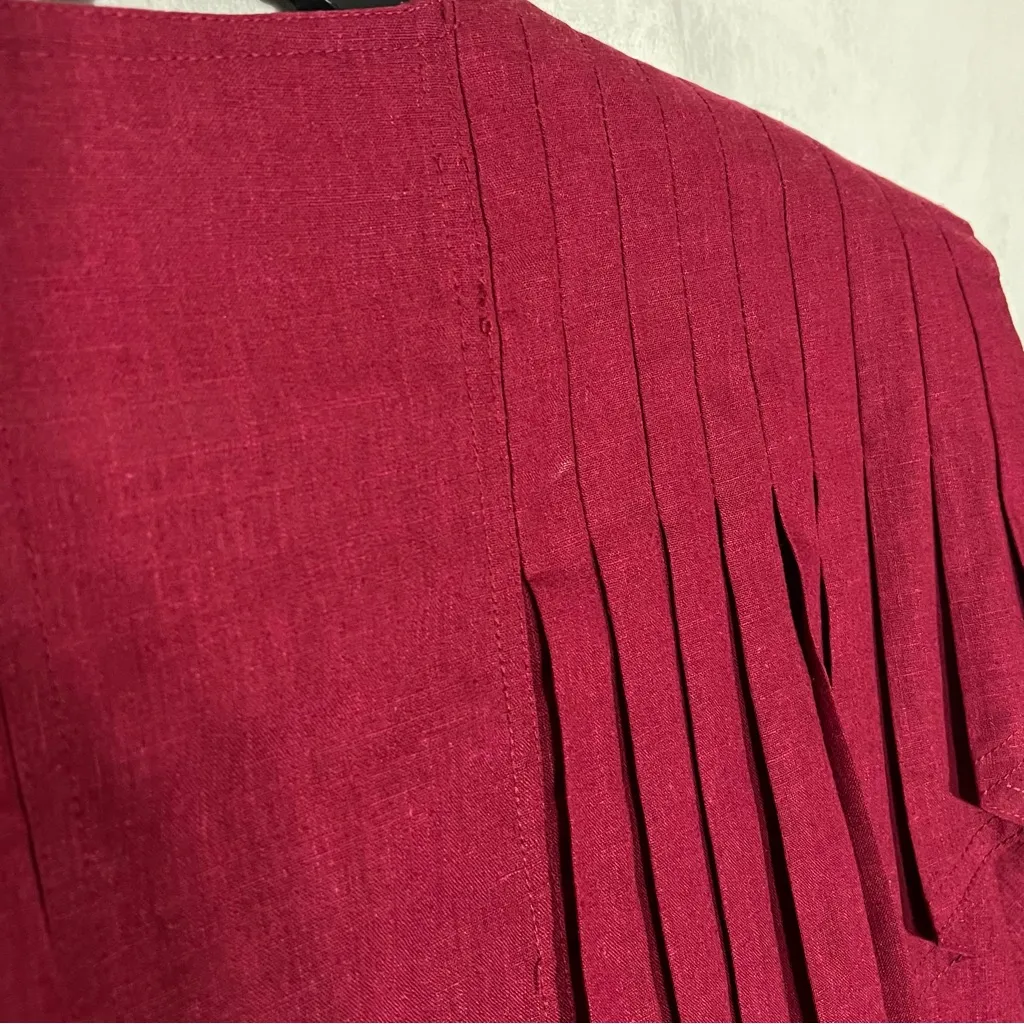 Peddlers Red long sleeve blouse with button up front and‎ pleated detailing Size 12 - Image 4