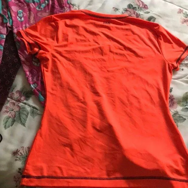 Breathable Workout Tee - Image 2