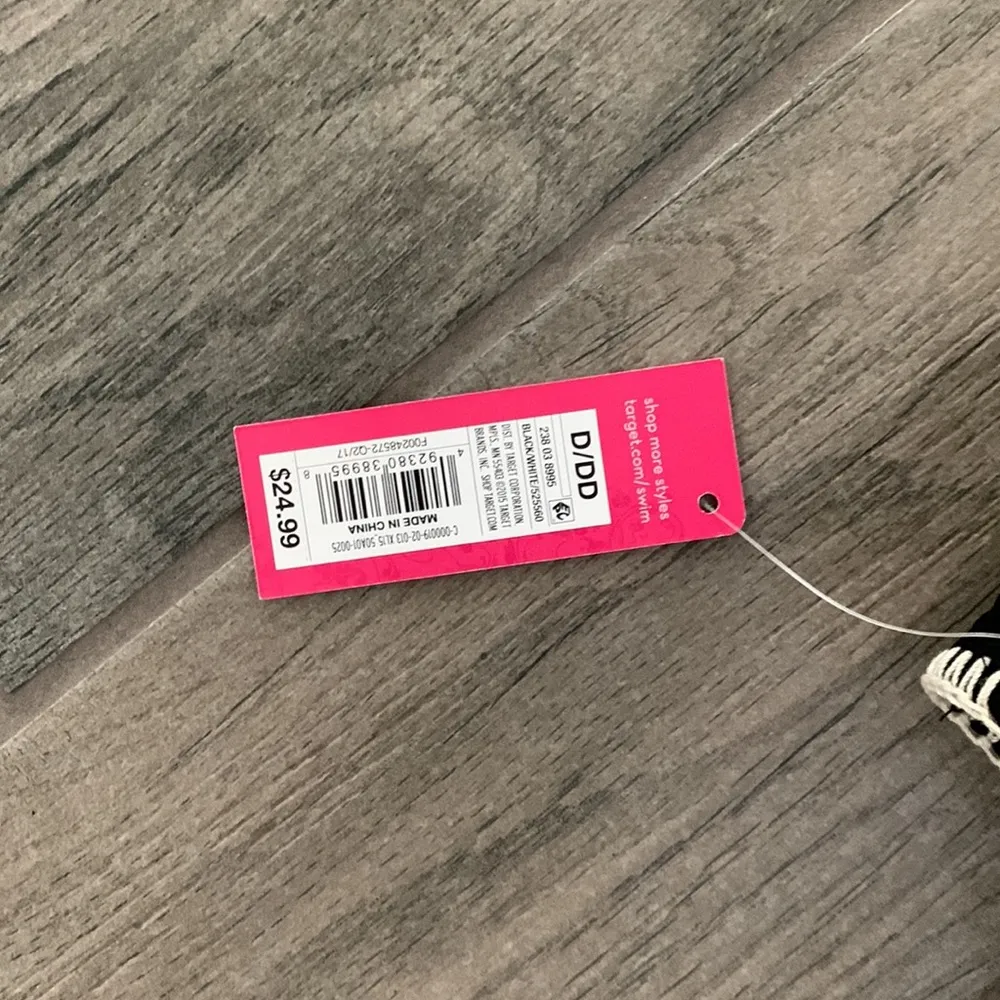 Xhilaration bikini top - Image 3