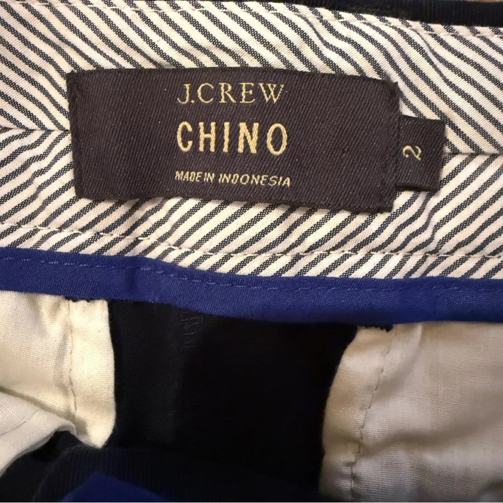 J. Crew Chino 100% Cotton Mid Rise Navy Blue Shorts Sz 2‎ - Image 4