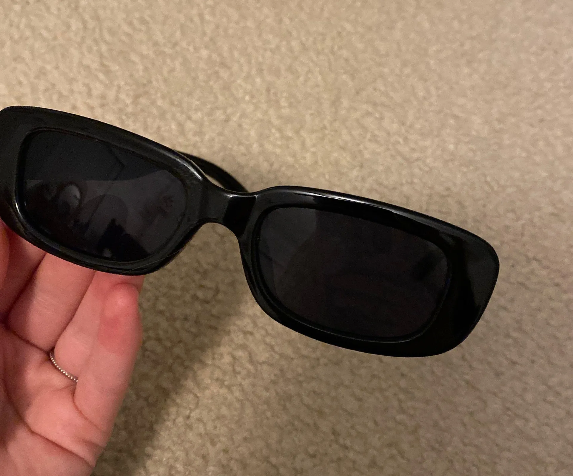 Acrylic Frame Sunglasses Black - Image 2