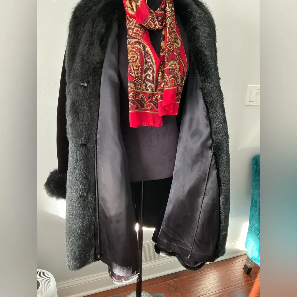 ELEGANT FAUX FUR COAT 🌹🌹🌹 Black Size undefined - Image 6