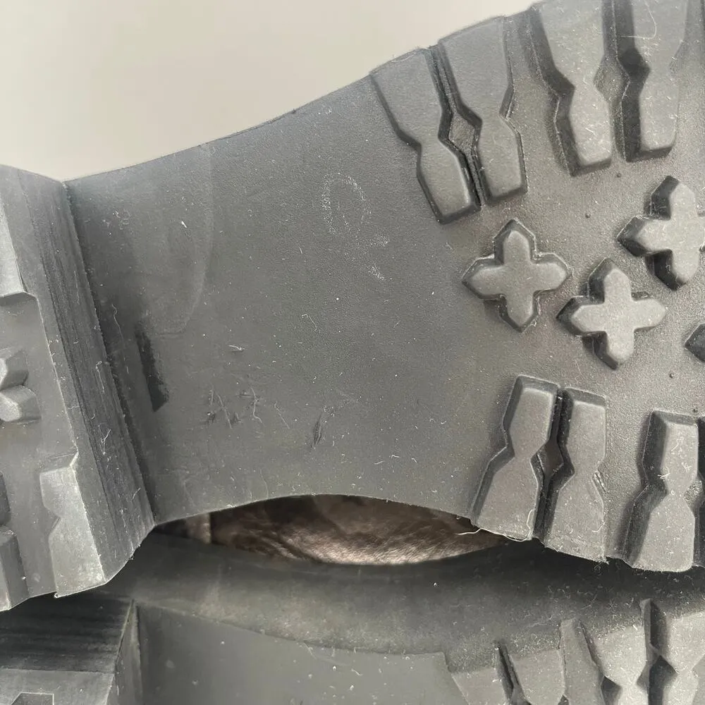 LINEA PAOLO Tate Boots Size 8.5 Metallic Camo Silver Lug Sole Black Stretch NEW - Image 13