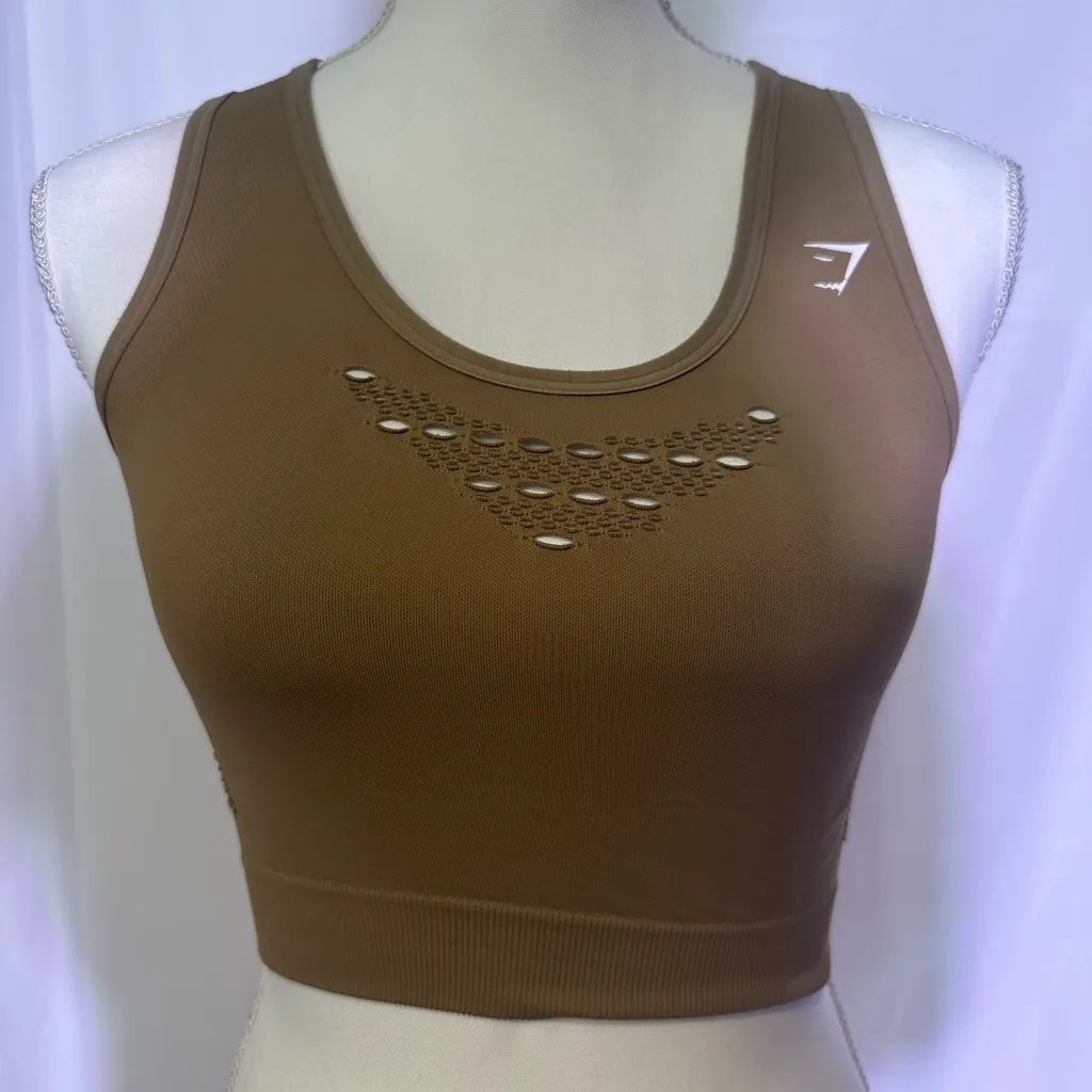 Gymshark Beige Sports Bra - Image 4