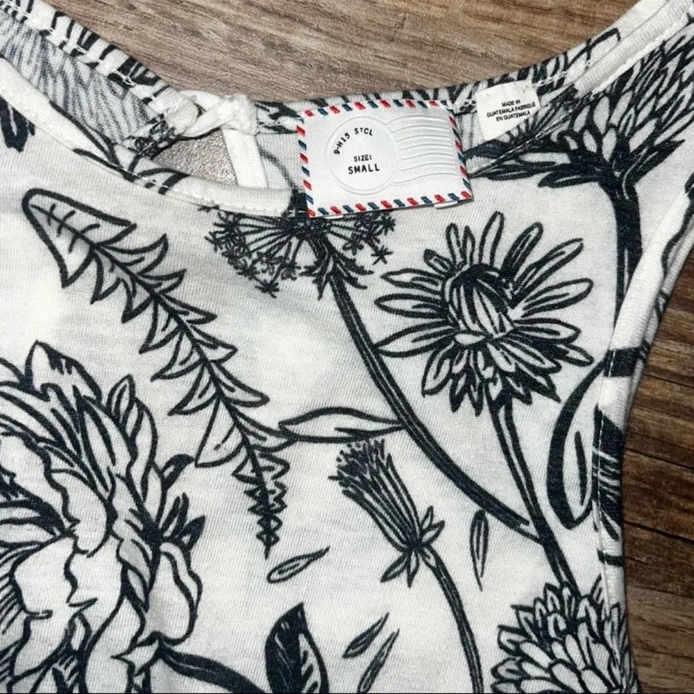Anthropologie Postmark Floral Top - Image 4