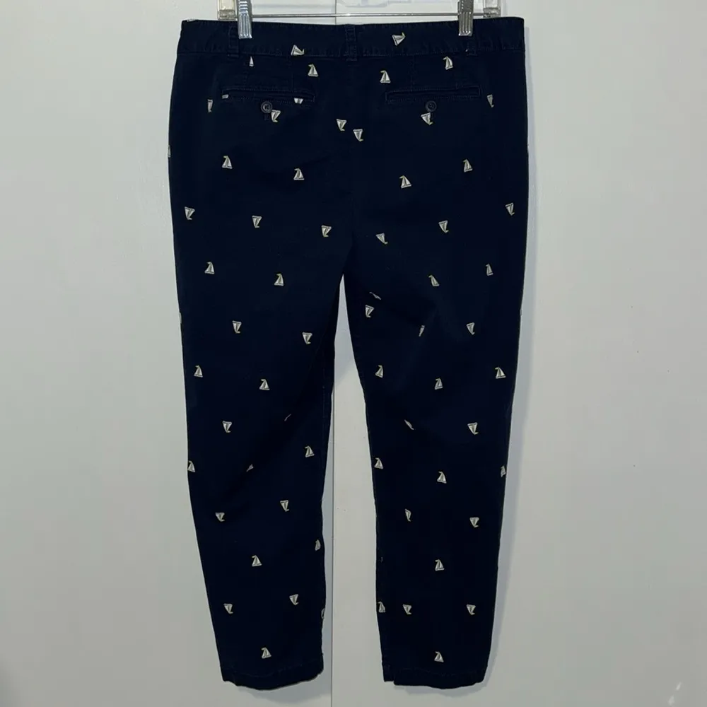 Talbots Weekend Chino Capri Pant Navy Sailboat Embroidery Nautical Women’s 12 P - Image 4