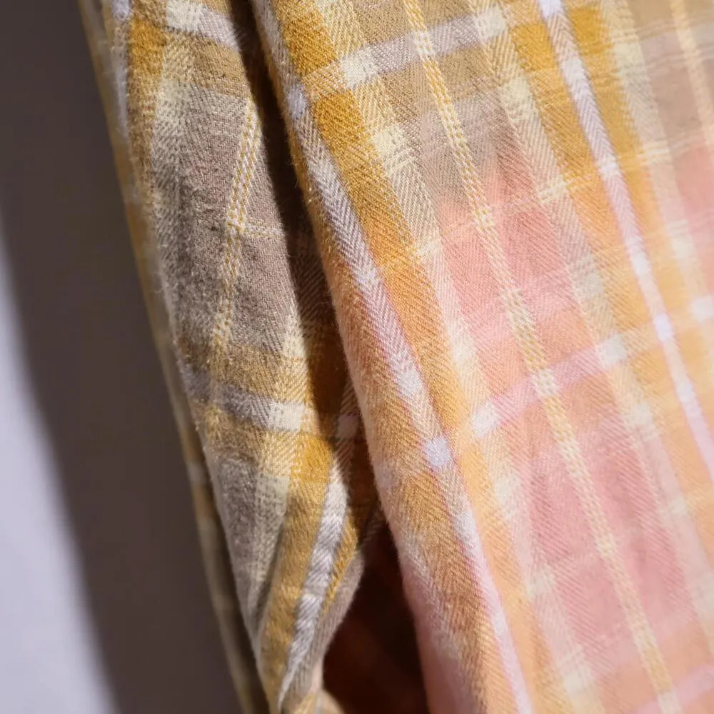 Urban Renewal Bleached VTG Flannel Plaid Button Top Gold Pink Grunge 90s L Artsy - Image 4