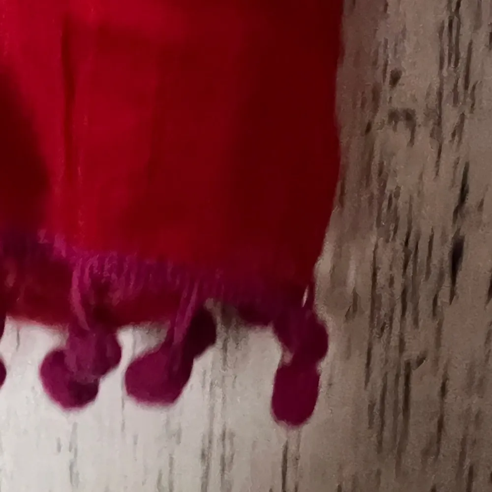 Old Navy Red & Pink Long Cold Weather Winter Scarf Sz OS - Image 6