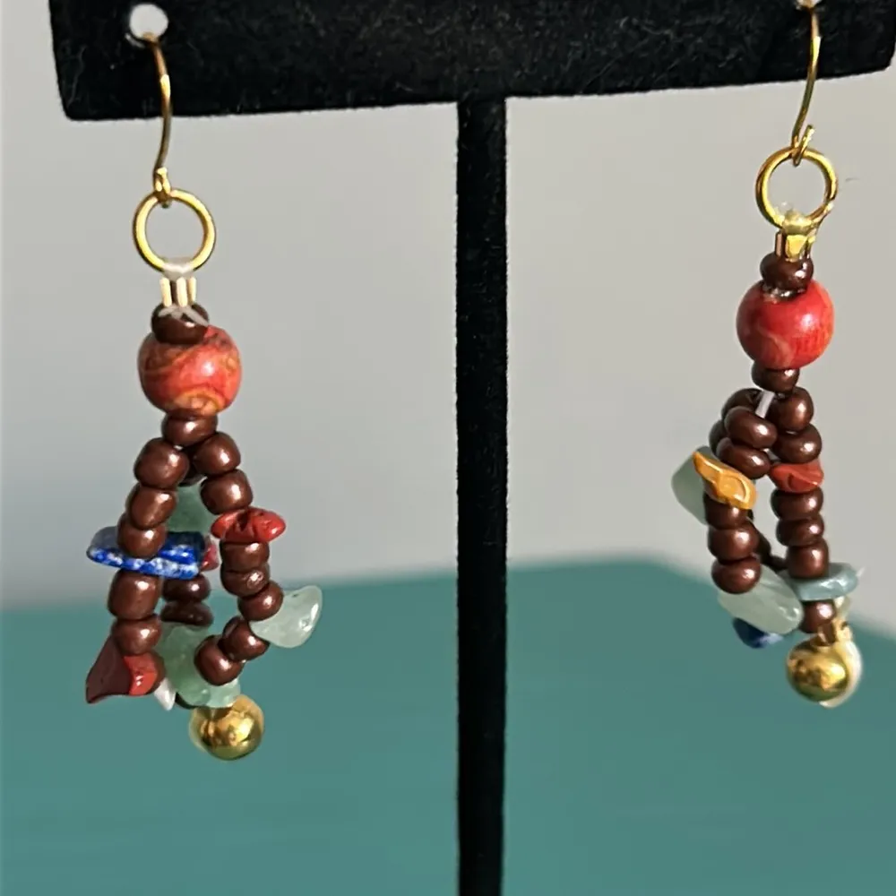 One of a kind Artisan Handcrafted Boho Wood Multicolor Chip Gemstone Jewelry Brown - Image 4