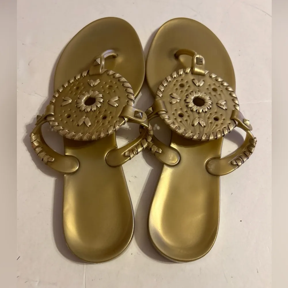 JACK ROGERS Sandals Flip Flops
Gold Thong Jelly Rubber Flats
Slip On - Image 3