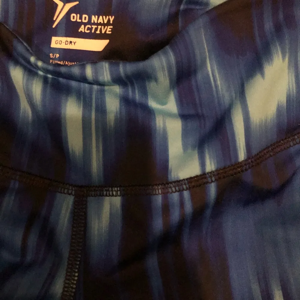 Old Navy Blue Yoga Workout Pants - Image 3