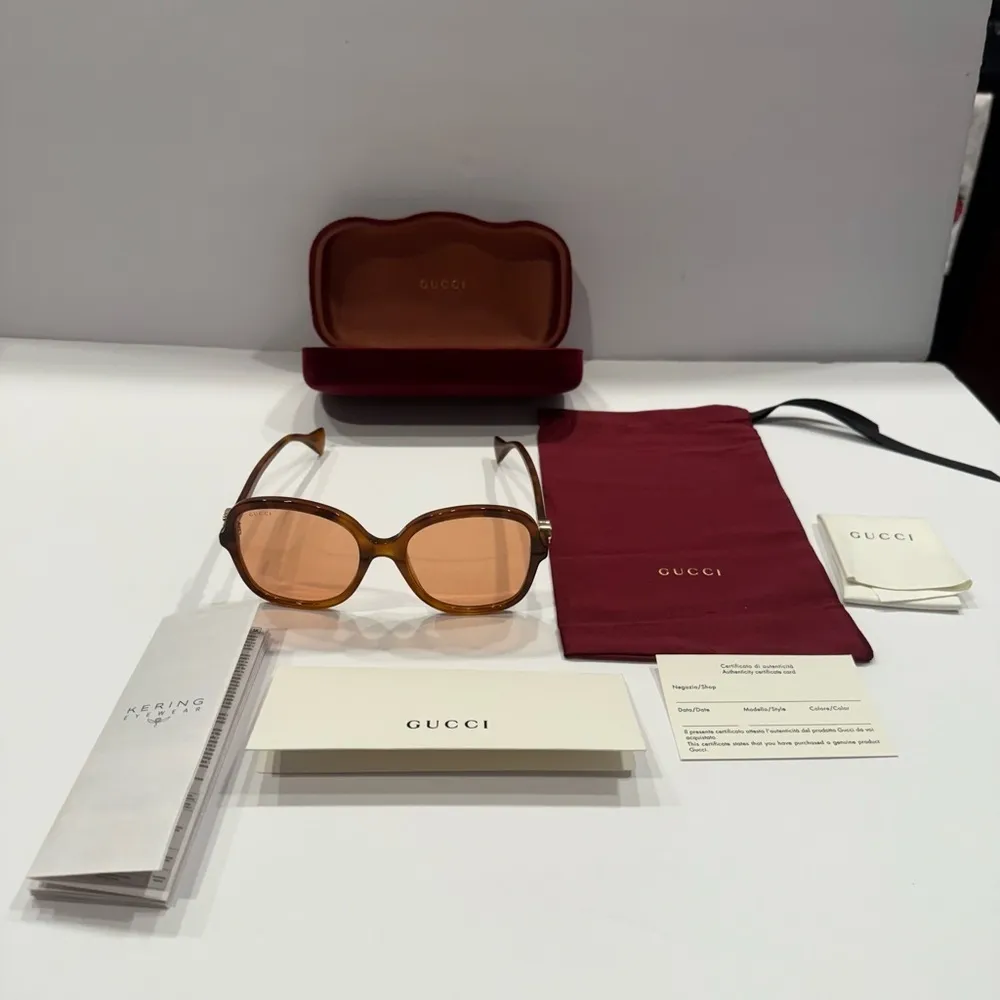 GUCCI GG1178S 004 Butterfly Sunglasses NWT - Image 2