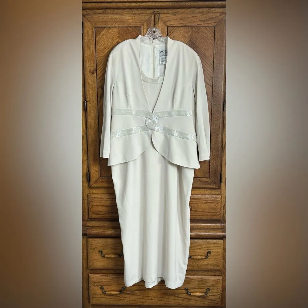 Vintage Daymor Couture Cream Beaded Formal Gown with Attached Jacket size 18 - Image 10