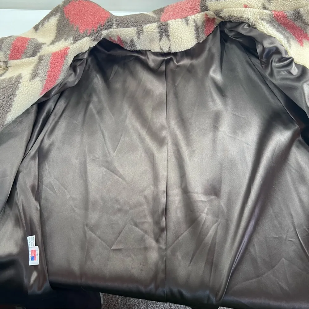 Vintage Southwestern Ikat Print Plush Made in USA Winter Coat Pink Size XL - Image 4