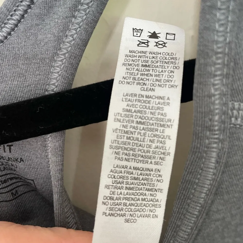 Nike Dri Fit Sports Bra Removable Pads Grey Black Swoosh Racerback ~ Size M - Image 7