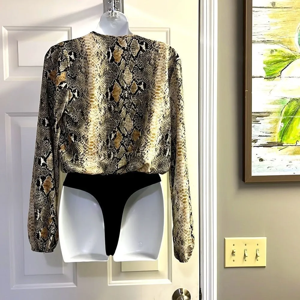 Windsor Silky and Soft Black Snakeskin Body Suit with Plunging Neckline- Small - Image 5