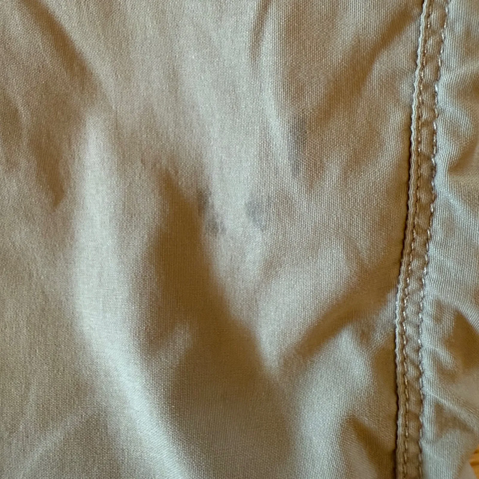 Duluth Trading Co. Women's 20W x 29 Khaki Cargo‎ Pants Plus Size Hiking Outdoor Tan - Image 4