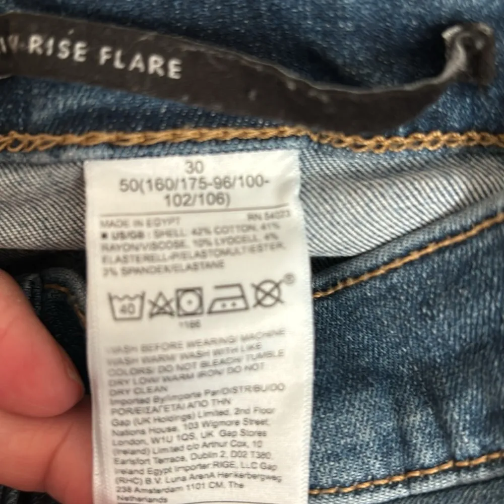 Classic Banana Republic Hi Rise flare - Image 4