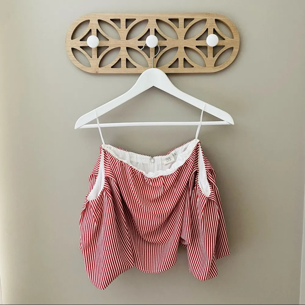 Good Luck Gem Off The Shoulder Cropped Striped Blouse Red/White Sz Small - Image 2