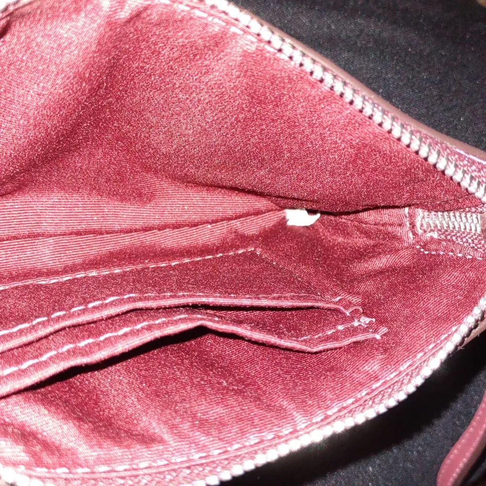 Coach wristlet - Image 3