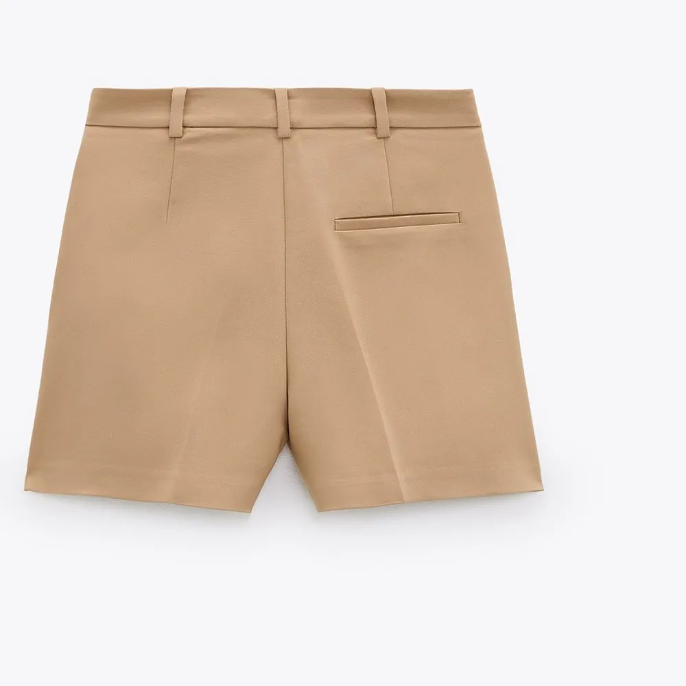 NWT ZARA HIGH-WAIST BERMUDAS Shorts WITH BUTTONS BEIGE SMALL - Image 6