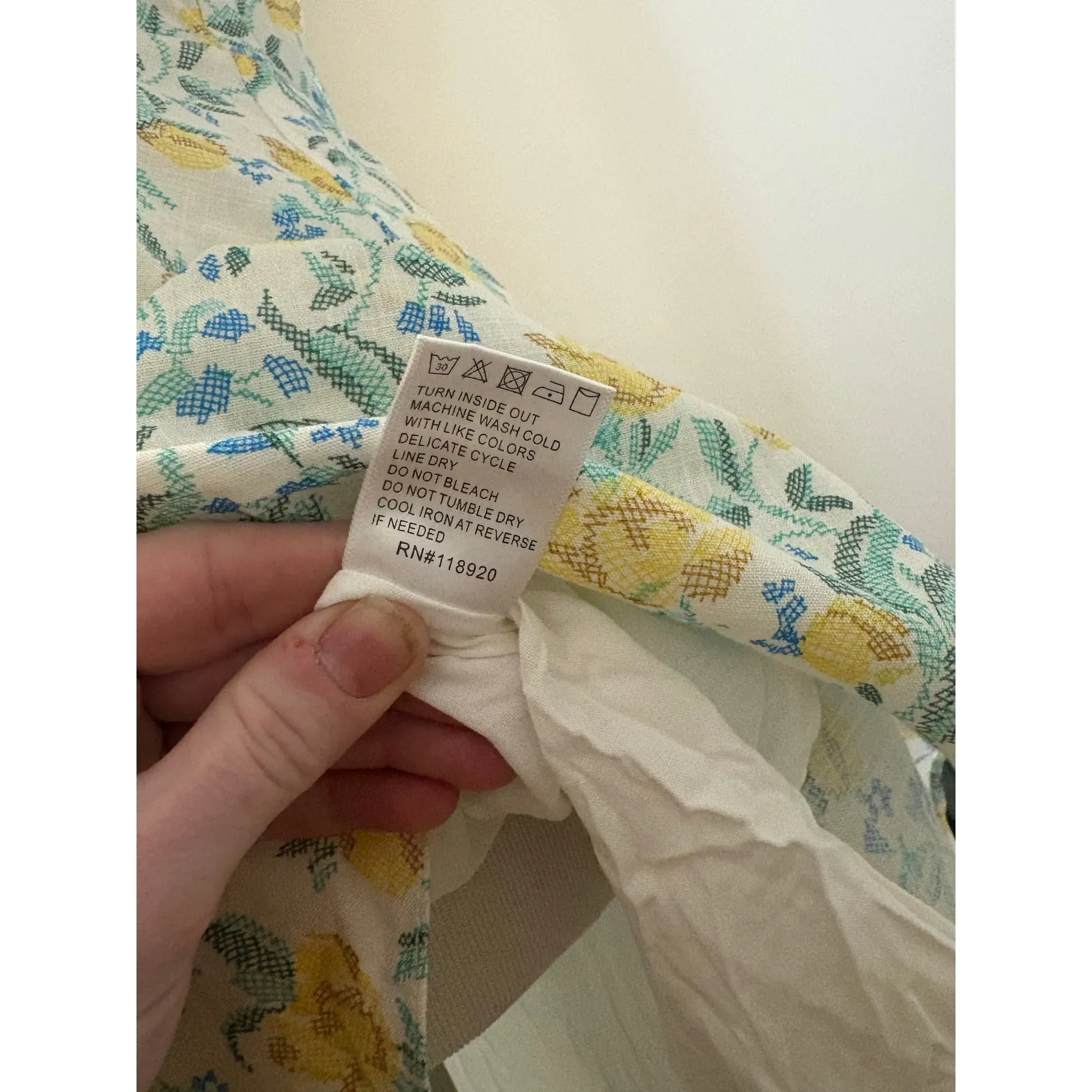 Bloomingdale's NWT Yellow/Green Floral Puff Sleeve Dress‎ White Size M - Image 6